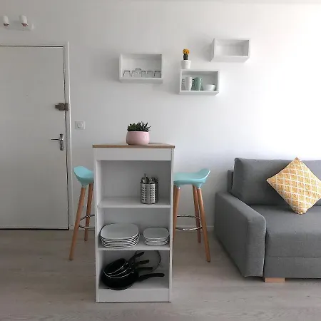 Apartman Botanic Garden Cosy, Parking, Metro *