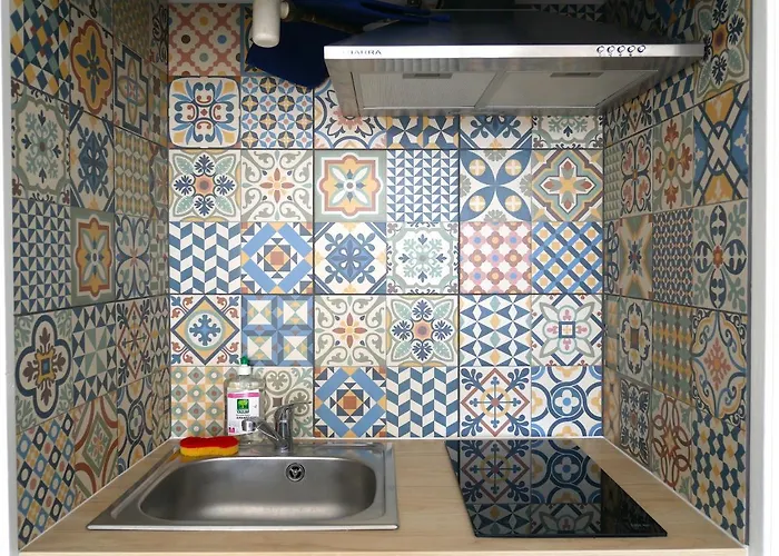 Botanic Garden Cosy, Parking, Métro